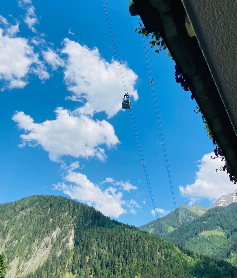 Mountainrock Lejlighed Mayrhofen Eksteriør billede